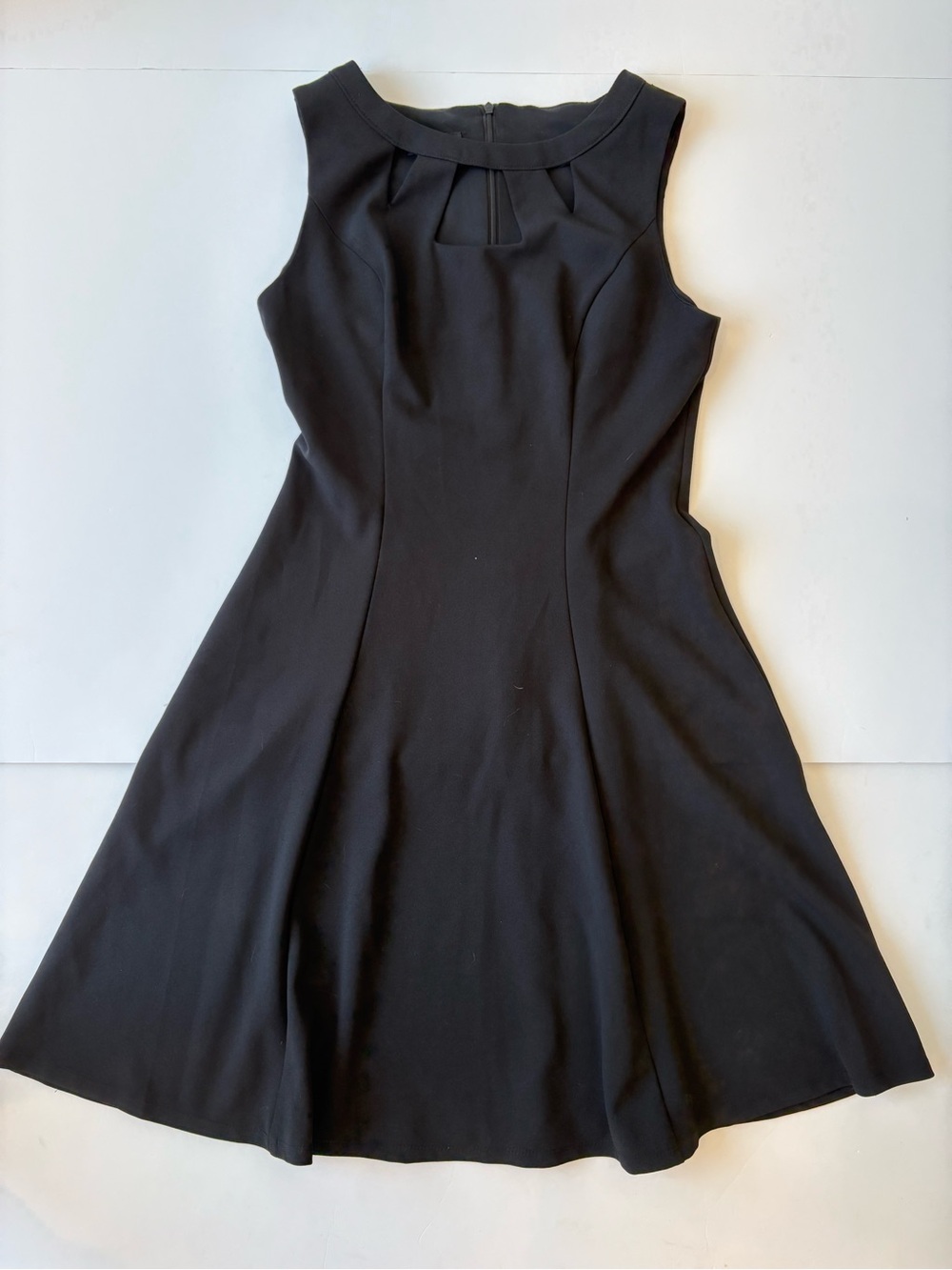 Alyx Black Sleeveless Dress with Keyhole Neck 8